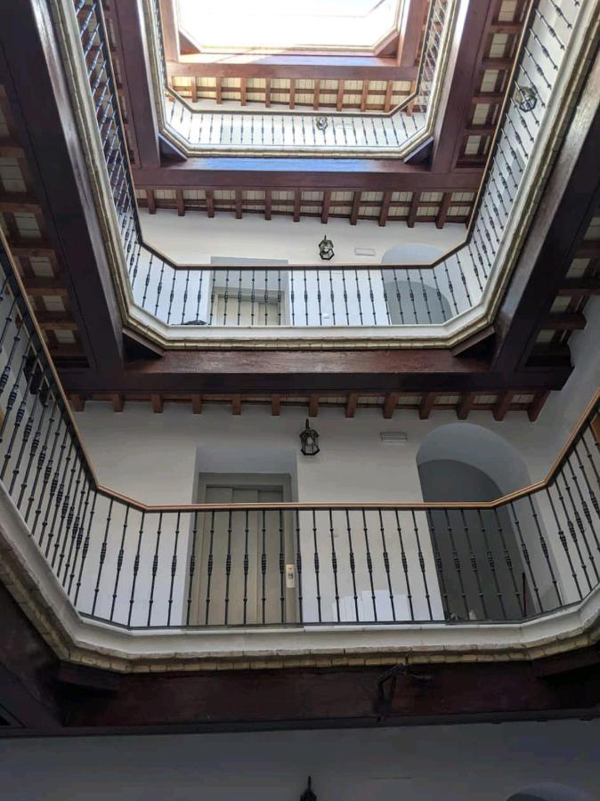 Lindo Piso En El Centro Historico De * Cádiz